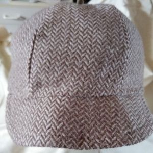 Newsboy style hat